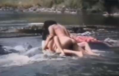 phim-sex-hong-kong-xem-trom-gai-tam-roi-hiep-dam-ngoai-doi-that